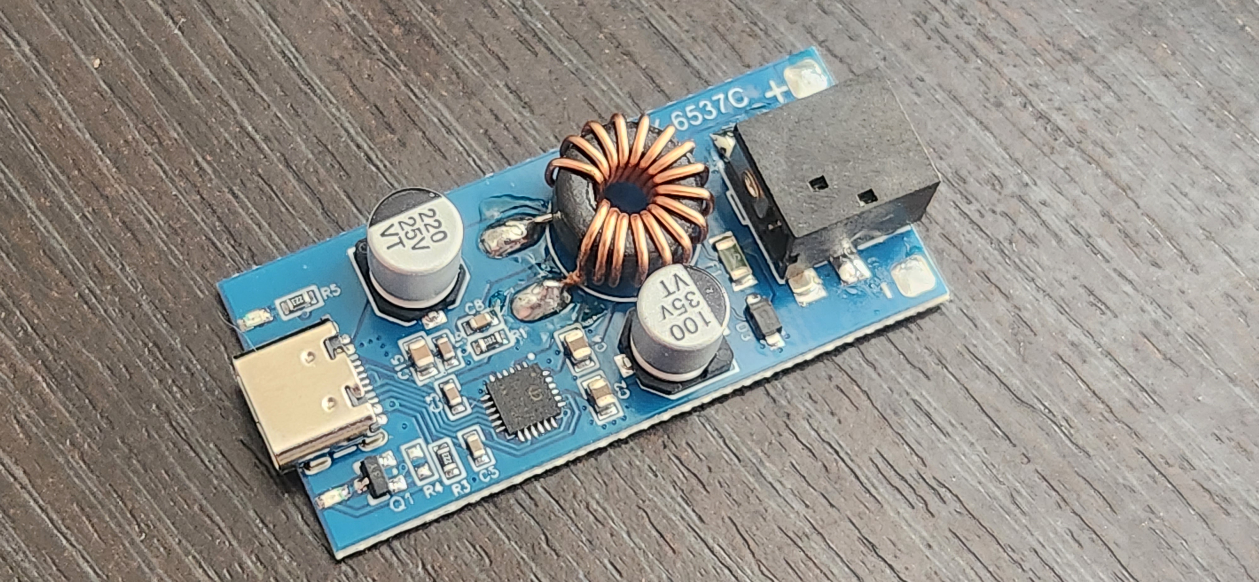 Car Charger circuit in solidworks